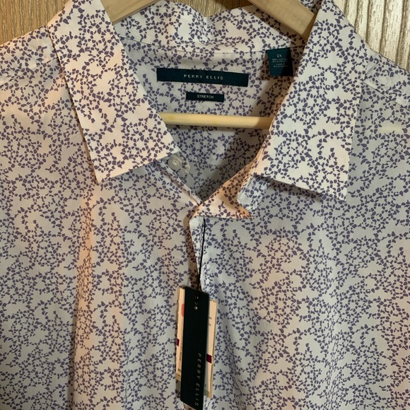 2XL Perry Ellis Button Down - Picture 3 of 4